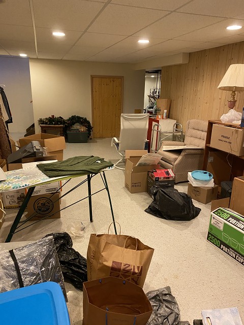 6FB437EE-5E5C-47AD-84D9-FBABAD7BB122