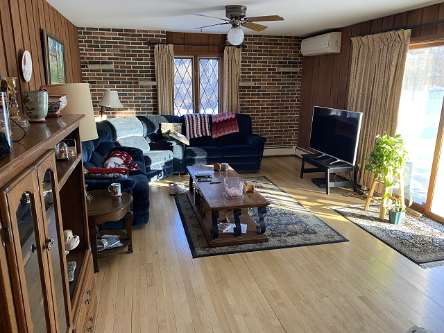 9D152F1E-5483-4F73-A357-4B81A47AB380