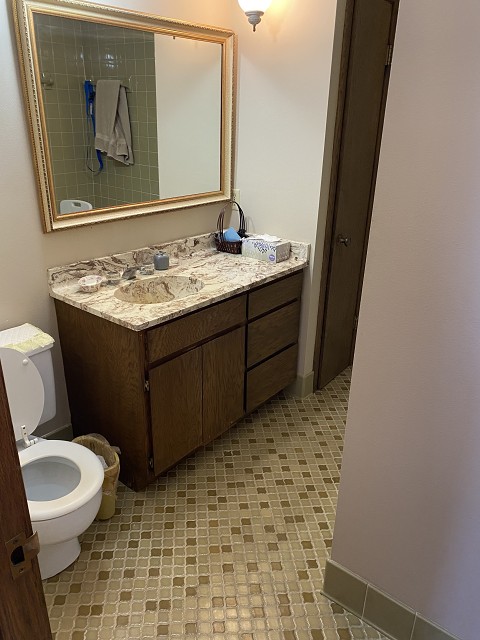 BA3090D6-19A2-4746-A1C2-2D4C7A0E1554